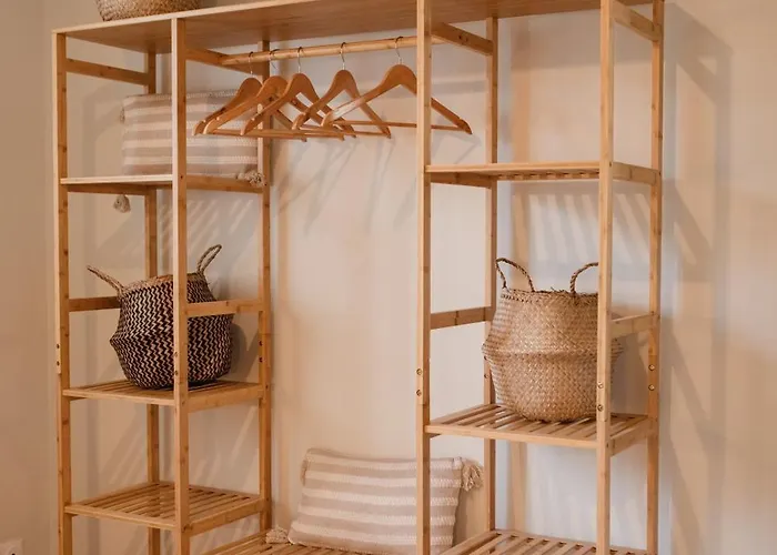 Holiday home Maison-jardin-montsaintmichel-ideal Pro Et Familles *